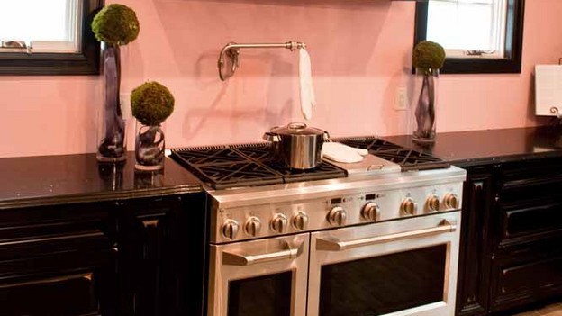 EXTREME MAKEOVER HOME EDITION - "Boys Hope/Girls Hope," - Kitchen Pictures, on "Extreme Makeover Home Edition," Sunday, September 26th (7:00-9:00 p.m. ET/PT) on the ABC Television Network.&nbsp;