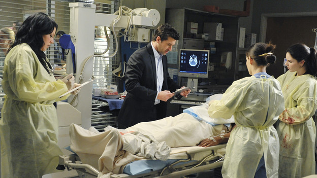 GREY'S ANATOMY - "Valentine's Day Massacre" -- It's Valentine's Day, and the doctors must treat dozens of injured people after the roof collapses at a popular romantic restaurant; Derek tries to manage his busy schedule as Chief of Surgery; Meredith wrestles with her new duties as the Chief's wife; and Mark and Callie team up to convince Sloan to do the right thing for her baby, on "Grey's Anatomy," THURSDAY, FEBRUARY 11 (9:00-10:01 p.m., ET) on the ABC Television Network. (ABC/ERIC MCCANDLESS)SARA RAMIREZ, PATRICK DEMPSEY