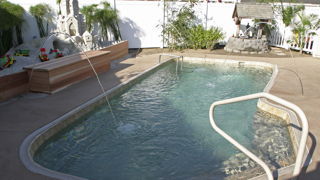 EXTREME MAKEOVER HOME EDITION - "Burns Family," - Pool, on "Extreme Makeover Home Edition," Sunday, November 28th on the ABC Television Network.