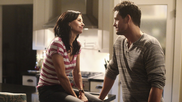 COUGAR TOWN - "Letting You Go" - Jules has mixed feelings when Travis gets accepted to two of his choice colleges, on ABC's "Cougar Town," WEDNESDAY, APRIL 28 (9:30-10:01 p.m., ET). Now he must decide between schools in California or one just 20 minutes from home. As Jules struggles with the thought of Travis moving away, Grayson is there for her. Meanwhile, Laurie considers her feelings for Smith when he returns from law school, and Andy longs for the freedom to do whatever he wants around the house, free of Ellie's rules. (ABC/RICHARD CARTWRIGHT)COURTENEY COX, JOSH HOPKINS