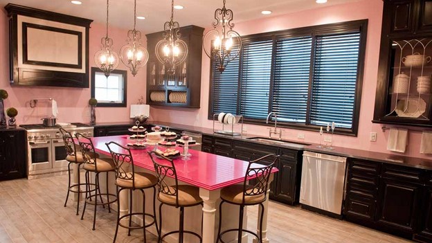 EXTREME MAKEOVER HOME EDITION - "Boys Hope/Girls Hope," - Kitchen Pictures, on "Extreme Makeover Home Edition," Sunday, September 26th (7:00-9:00 p.m. ET/PT) on the ABC Television Network.&nbsp;