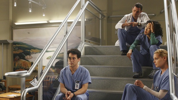GREY'S ANATOMY -  "Testing 1-2-3" - The interns take the biggest test of their careers, their first-year medical exams, as the residents attend to three injured mountain climbers. Meanwhile Callie's suspicions of George and Izzie grow, and Cristina struggles to write her wedding vows, on "Grey's Anatomy," THURSDAY, MAY 10 (9:00-10:01 p.m., ET) on the ABC Television Network. (ABC/SCOTT GARFIELD)T.R. KNIGHT, JUSTIN CHAMBERS, SANDRA OH, KATHERINE HEIGL
