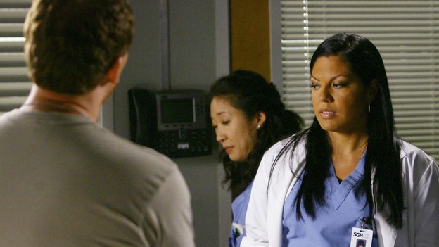 GREY'S ANATOMY - "Dream a Little Dream of Me" - Callie and Cristina meet Maj, Owen&nbsp;Hunt, on "Grey's Anatomy," THURSDAY, SEPTEMBER 25 (9:00-11:00 p.m., ET) on the ABC Television Network. (ABC/SCOTT GARFIELD) KEVIN McKIDD, SANDRA OH, SARA RAMIREZ