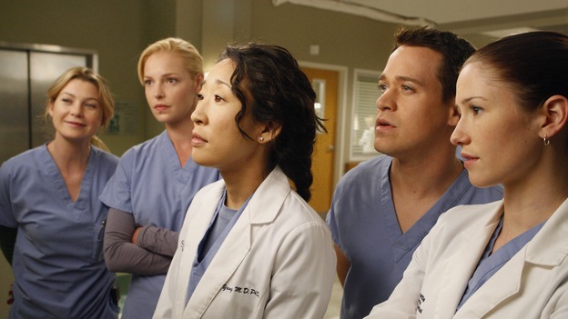 GREY'S ANATOMY - "The Becoming" - The nurses' objections to McSteamy's trysts lead to the instating of a new "date and tell" policy. Meanwhile news of Burke's latest career achievements force Cristina to face her feelings for her ex, Meredith and Derek admit a veteran soldier into their clinical trial, and Callie turns to Sloan in her time of need, on "Grey's Anatomy," THURSDAY, MAY 8 (9:00-10:02 p.m., ET) on the ABC Television Network.  (ABC/VIVIAN ZINK)ELLEN POMPEO, KATHERINE HEIGL, SANDRA OH, T.R. KNIGHT, CHYLER LEIGH