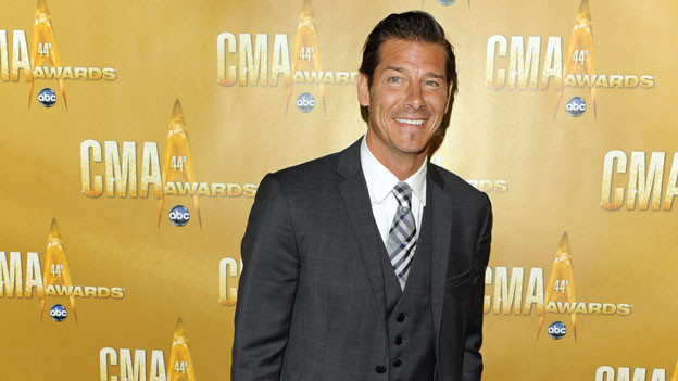 THE 44TH ANNUAL CMA AWARDS - RED CARPET ARRIVALS - "The 44th Annual CMA Awards" will be broadcast live from the Bridgestone Arena in Nashville, WEDNESDAY, NOVEMBER 10 (8:00-11:00 p.m., ET) on the ABC Television Network. (ABC/ANDREW WALKER)TY PENNINGTON