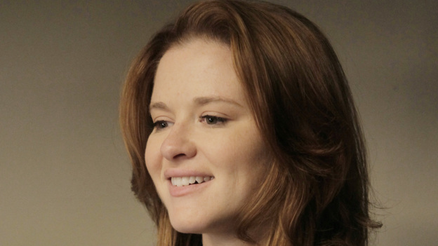 GREY'S ANATOMY - "This Magic Moment" - The doctors split into teams for a risky surgery involving conjoined twins; Bailey recruits Meredith to be a buffer between her and Ben when he puts pressure on moving their relationship to a more serious level; Richard teaches Alex a tough lesson in the OR; meanwhile Teddy questions Cristina about what exactly happened to Henry during his surgery, on Grey's Anatomy, THURSDAY, JANUARY 12 (9:00-10:02 p.m., ET) on the ABC Television Network. (ABC/KELSEY MCNEAL)SARAH DREW