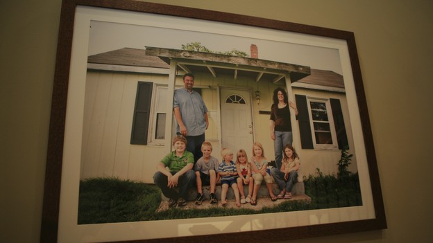 EXTREME MAKEOVER HOME EDITION - "Hampton Family," - Artwork, on "Extreme Makeover Home Edition," Sunday, October 4th on the ABC Television Network.