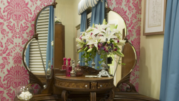 EXTREME MAKEOVER HOME EDITION - "Gaston Family," - Girl's Bedroom Picture, on  "Extreme Makeover Home Edition," Sunday, December 12th (8:00-9:00 p.m.  ET/PT) on the ABC Television Network.