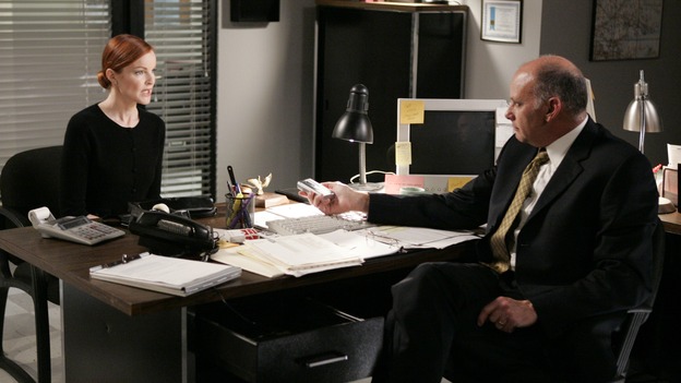 DESPERATE HOUSEWIVES - "You'll Never Get Away From Me" (ABC/CRAIG SJODIN)MARCIA CROSS, KURT FULLER