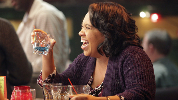 GREY'S ANATOMY - "Slow Night, So Long" - Derek lands the grant he needs for his clinical trial and all the attendings take him out to Joe's Bar to celebrate, but they get a surprise when they see someone they know already at the bar. Meanwhile, Meredith and Alex have to fend for themselves during the night shift with a nine-year-old patient who's experiencing post-surgical complications and his very pushy mother, on "Grey's Anatomy," THURSDAY, NOVEMBER 18 (9:00-10:01 p.m., ET) on the ABC Television Network. (ABC/ADAM TAYLOR)CHANDRA WILSON