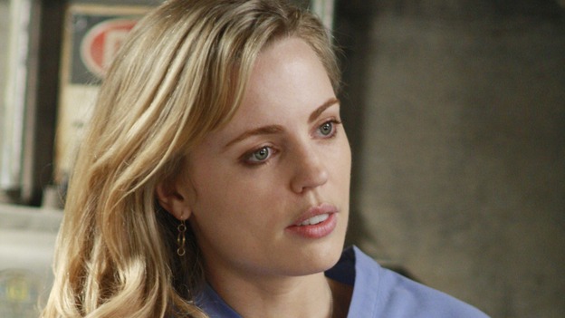 GREY'S ANATOMY - "These Ties That Bind" - Meredith's friend Sadie shakes things up at Seattle Grace, on "Grey's Anatomy," THURSDAY, NOVEMBER 13 (9:00-10:01 p.m., ET) on the ABC Television Network. (ABC/RON TOM) MELISSA GEORGE
