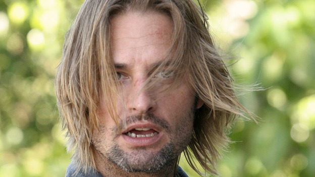 LOST - "Expos" - Hurley begins to suspect that Sawyer may be involved in an island mystery surrounding two fellow survivors, and Sun learns the truth about her past kidnapping attempt by "The Others," on "Lost," WEDNESDAY, MARCH 28 (10:00-11:00 p.m., ET), on the ABC Television Network. (ABC/MARIO PEREZ)JOSH HOLLOWAY