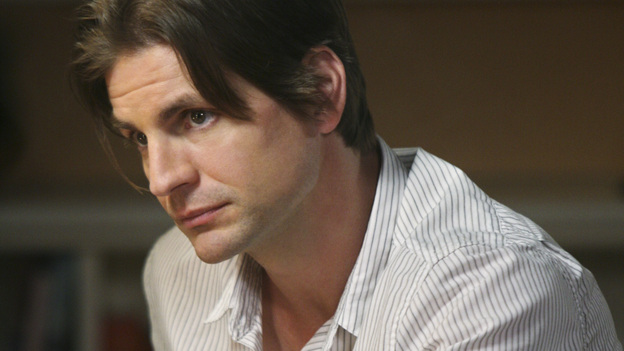 DESPERATE HOUSEWIVES - "Bargaining" - Jackson is not taking Susan's answer very well.