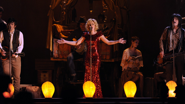 THE 45th ANNUAL CMA AWARDS - THEATRE - "The 45th Annual CMA Awards" broadcast live on ABC from the Bridgestone Arena in Nashville on WEDNESDAY, NOVEMBER 9 (8:00-11:00 p.m., ET). (ABC/KATHERINE BOMBOY-THORNTON)THE BAND PERRY