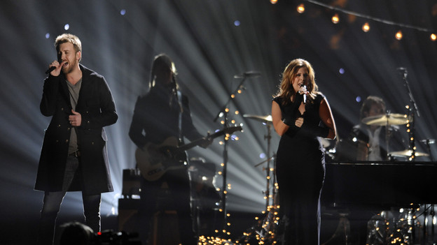 THE 43rd ANNUAL CMA AWARDS - THEATRE - "The 43rd Annual CMA Awards" broadcast live from the Sommet Center in Nashville, WEDNESDAY, NOVEMBER 11 (8:00-11:00 p.m., ET) on the ABC Television Network. (ABC/KATHERINE BOMBOY)LADY ANTEBELLUM