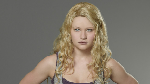 LOST - ABC's "Lost" stars Emilie de Ravin as Claire. (ABC/BOB D'AMICO)