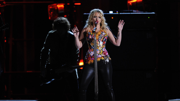 THE 46TH ANNUAL CMA AWARDS - THEATRE - "The 46th Annual CMA Awards" airs live THURSDAY, NOVEMBER 1 (8:00-11:00 p.m., ET) on ABC live from the Bridgestone Arena in Nashville, Tennessee. (ABC/KATHERINE BOMBOY-THORNTON)MIRANDA LAMBERT