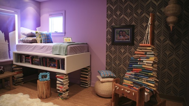 EXTREME MAKEOVER HOME EDITION - "Hill Family," - Girl's Bedroom, on "Extreme Makeover Home Edition," Sunday, October 11th on the ABC Television Network.