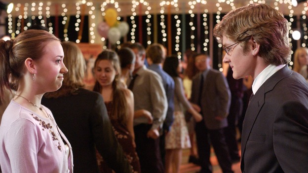 DESPERATE HOUSEWIVES -- "YOUR FAULT" (ABC/RON TOM) ANDREA BOWEN, CODY KASCH