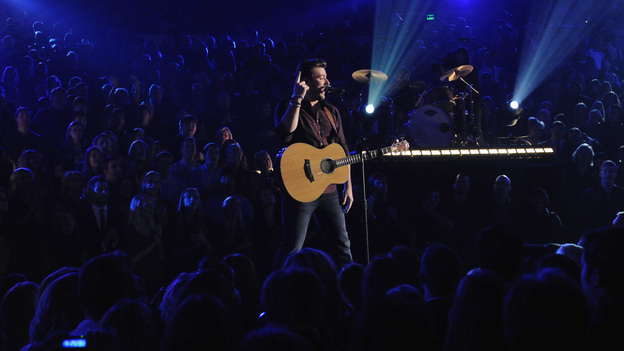 THE 45th ANNUAL CMA AWARDS - THEATRE - "The 45th Annual CMA Awards" broadcast live on ABC from the Bridgestone Arena in Nashville on WEDNESDAY, NOVEMBER 9 (8:00-11:00 p.m., ET). (ABC/KATHERINE BOMBOY-THORNTON)CHRIS YOUNG