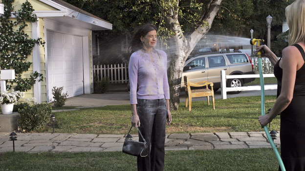 DESPERATE HOUSEWIVES - "Every Day a Little Death" - The residents of Wisteria Lane finally learn Martha Huber's fate, and the truth has unexpected consequences for Susan. Meanwhile Bree finds her new beau, George (Tony Award-winning actor Roger Bart), getting a little too close for comfort; Lynette concocts an elaborate fib about Parker's health to get into a yoga class; and Carlos returns, but his homecoming isn't quite what Gabrielle had in mind, on "Desperate Housewives," SUNDAY, JANUARY 16 (9:00-10:01 p.m., ET) on the ABC Television Network. (ABC/DANNY FELD) TERI HATCHER, NICOLLETTE SHERIDAN
