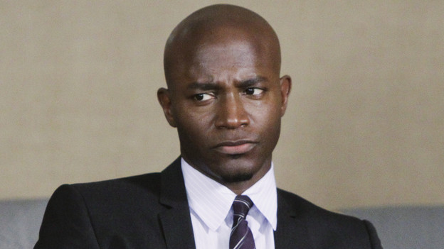 PRIVATE PRACTICE - "War" - After Violet files for joint custody of Lucas, an embittered Pete voraciously fights back by hiring a tough attorney for the trial, forcing their fellow friends and co-workers to choose sides and have their personal lives dragged onto the stand and into the public eye, on "Private Practice," THURSDAY, APRIL 29 (10:01-11:00 p.m., ET) on the ABC Television Network. (ABC/MICHAEL DESMOND) TAYE DIGGS