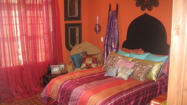 EXTREME MAKEOVER HOME EDITION - "Pauni Family," - Girl's Bedrooms, on "Extreme Makeover Home Edition," Sunday, November 26th on the ABC Television Network.