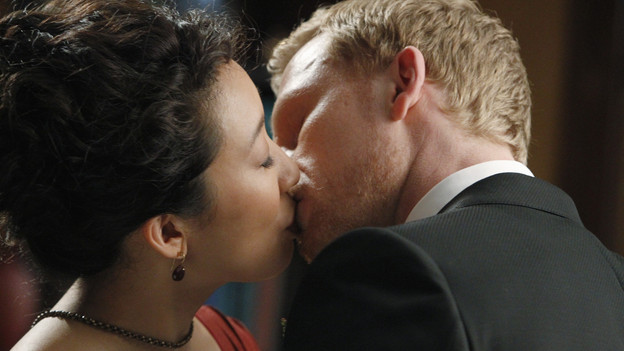 GREY'S ANATOMY - "With You I'm Born Again" -- After an unforgettable and heart-pounding season finale, "Grey's Anatomy" returns for its seventh season on THURSDAY, SEPTEMBER 23 (9:00-10:01 p.m., ET) on the ABC Television Network. In the season premiere, the hospital staff is trying to deal with physical and emotional trauma in the wake of the deadly rampage of a vengeful gunman. As Dr. Perkins (James Tupper), a trauma counselor, is brought in to help in the recovery and to assess each doctor's readiness to return to work, Derek makes a spontaneous decision to resign as Chief and rushes back into surgery, taking everything a little too fast, and Cristina buries herself in her wedding planning. (ABC/PETER "HOPPER" STONE) SANDRA OH, KEVIN MCKIDD