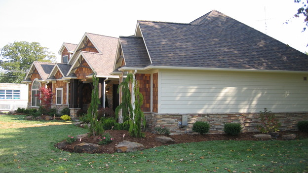 EXTREME MAKEOVER HOME EDITION - "Farina Family," - Landscaping, on "Extreme Makeover Home Edition," Sunday, November 12th on the ABC Television Network.