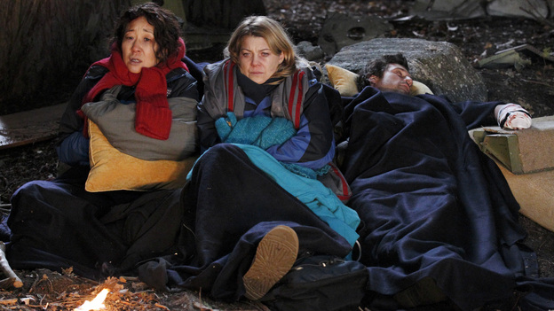 GREY'S ANATOMY - "Flight" - Faced with a life threatening situation, the doctors must fight to stay alive while trying to save the lives of their peers; Bailey and Ben make a decision regarding their relationship; and Teddy is presented with a tempting offer. Meanwhile, Richard plans a special dinner for the residents, on the Season Finale of "Grey's Anatomy," THURSDAY, MAY 17 (9:00-10:01 p.m., ET) on the ABC Television Network. (ABC/CRAIG SJODIN)SANDRA OH, ELLEN POMPEO, PATRICK DEMPSEY