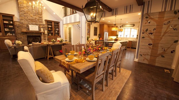&nbsp;&nbsp;EXTREME MAKEOVER HOME EDITION - "Watson Family," on "Extreme   Makeover Home Edition," Monday, November 26th (9:00-11:00 p.m. ET/PT) on   the ABC Television Network.