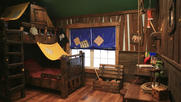 EXTREME MAKEOVER HOME EDITION - "Beach Family," - Extreme Fort Room Pictures, on "Extreme Makeover Home Edition," Sunday, April 4th (8:00-10:00 p.m. ET/PT) on the ABC Television Network.