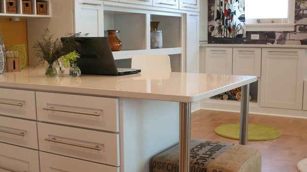 EXTREME MAKEOVER HOME EDITION - "Huber Family," - Home Office, on "Extreme Makeover Home Edition," Sunday, September 27th on the ABC Television Network.