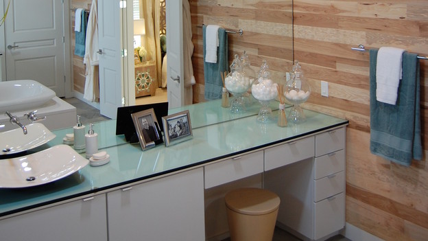 EXTREME MAKEOVER HOME EDITION - "Carr Family," - Bathroom, on "Extreme Makeover Home Edition," Sunday, May 2nd (8:00-9:00 p.m. ET/PT) on the ABC Television Network.