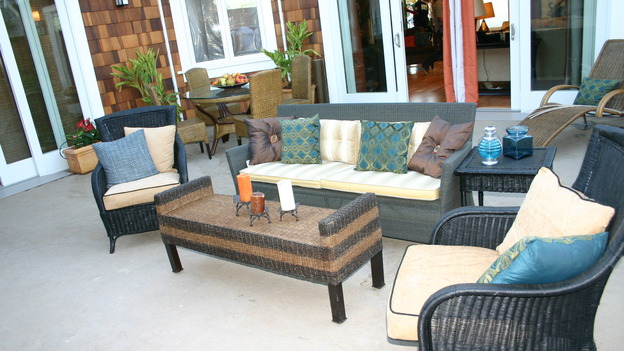 EXTREME MAKEOVER HOME EDITION - "Ripatti Family," - Patio, on "Extreme Makeover Home Edition," Sunday, December 10th on the ABC Television Network.