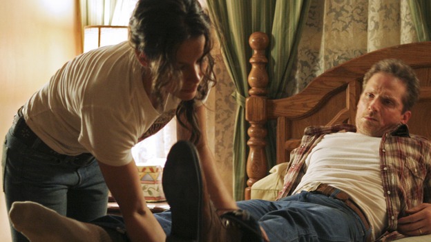 LOST - "What Kate Did" (ABC/MARIO PEREZ)EVANGELINE LILLY, JAMES HORAN