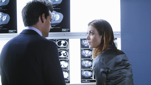 PRIVATE PRACTICE - "If You Don't Know Me By Now" - Addison's mother, Bizzy, aggressively demands her daughter do whatever it takes to save her partner from dying - including working with Dr. Rodriguez once again. Meanwhile Amelia and Pete's medical consultation is complicated when a patient's wife and his mistress disagree on the course of treatment, Charlotte and Cooper try to be intimate with each other again, and Violet considers publishing a personally-revealing book she's written, on "Private Practice," THURSDAY, JANUARY 6 (10:01-11:00 p.m., ET) on the ABC Television Network. (ABC/JORDIN ALTHAUS)CRISTIAN DE LA FUENTE, KATE WALSH
