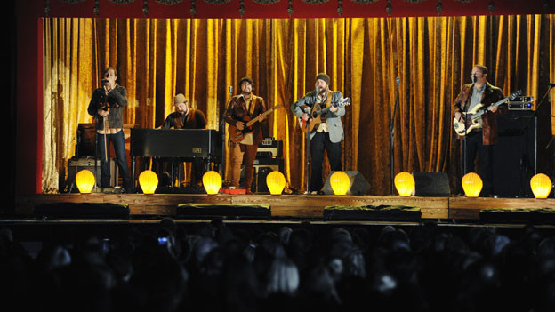 THE 44TH ANNUAL CMA AWARDS - THEATRE - "The 44th Annual CMA Awards" were broadcast live from the Bridgestone Arena in Nashville, WEDNESDAY, NOVEMBER 10 (8:00-11:00 p.m., ET) on the ABC Television Network. (ABC/KATHERINE BOMBOY)ZAC BROWN BAND