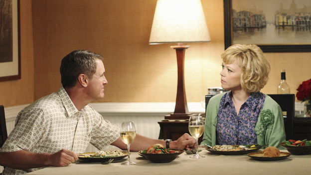 DESPERATE HOUSEWIVES - "You Must Meet My Wife" -  After Renee begins spending a lot of time with Tom, an angry Lynette feels she's trying to sabotage their marriage; Bree fires Keith (Brian Austin Green) without warning when she suddenly finds herself falling for him; Susan is wracked with guilt about lying to Mike about her new, risqu side job; Gabrielle rushes to the hospital after learning that Bree accidentally hit Juanita with the car; and Paul introduces the women of Wisteria Lane to his new wife, on "Desperate Housewives," SUNDAY, OCTOBER 3 (9:00-10:01 p.m., ET) on the ABC Television Network. (ABC/RON TOM)MARK MOSES, EMILY BERGL