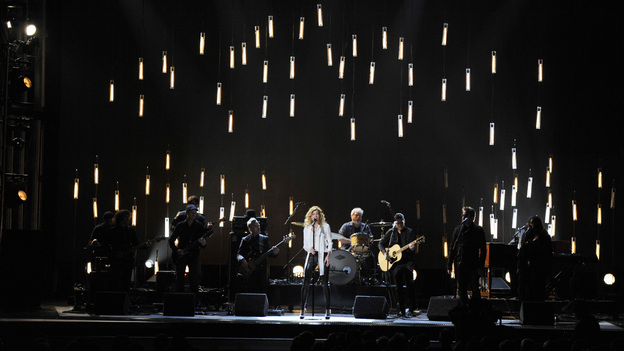 THE 46TH ANNUAL CMA AWARDS - THEATRE - "The 46th Annual CMA Awards" airs live THURSDAY, NOVEMBER 1 (8:00-11:00 p.m., ET) on ABC live from the Bridgestone Arena in Nashville, Tennessee. (ABC/KATHERINE BOMBOY-THORNTON)FAITH HILL