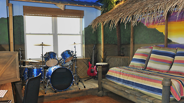 EXTREME MAKEOVER HOME EDITION - "Hurston Family," - Boy's Bedroom Picture,        on "Extreme Makeover Home Edition," Sunday, Febuary 13th     (8:00-9:00  p.m.    ET/PT) on the ABC Television Network