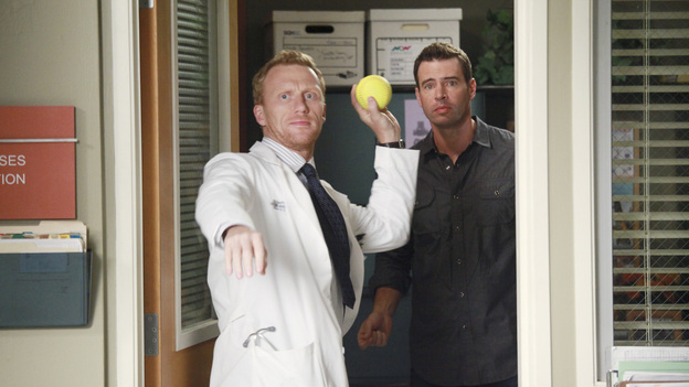 GREY'S ANATOMY - "Put Me In, Coach" - Owen stresses teamwork and moves his leadership role over to the baseball field when he signs the doctors up for a baseball league, pitting them against their biggest competition, Seattle Presbyterian; Lexie tries to hide her jealous rage when she sees Mark with a new woman, but her emotions get the better of her; Alex fights to keep Zola at Seattle Grace after it is suggested that she be moved to another hospital due to a conflict of interest with Meredith and Derek; and Richard scolds Meredith and Bailey for their feud, on Grey's Anatomy, THURSDAY, OCTOBER 27 (9:00-10:02 p.m., ET) on the ABC Television Network. (ABC/RICHARD CARTWRIGHT)KEVIN MCKIDD, SCOTT FOLEY