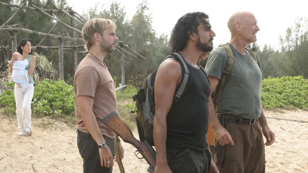 LOST - "Flashes Before Your Eyes" - A suspicious and determined Hurley enlists Charlie to help him wrangle the truth out of Desmond, who has been acting strangely ever since the implosion of the hatch, on "Lost," WEDNESDAY, FEBRUARY 14 (10:00-11:00 p.m., ET), on the ABC Television Network.  (ABC/MARIO PEREZ)YUNJIN KIM, DOMINIC MONAGHAN, NAVEEN ANDREWS, TERRY O'QUINN
