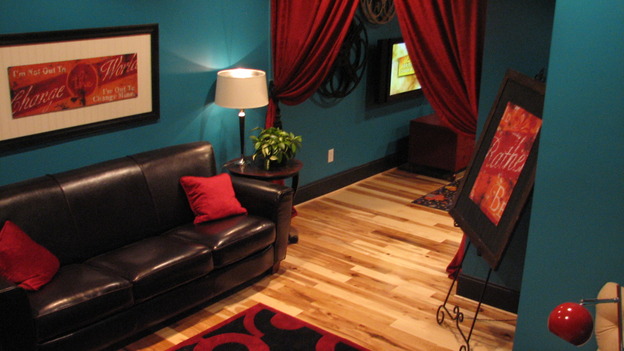 EXTREME MAKEOVER HOME EDITION - "Tipton-Smith Family," - Living Room/Home Theater, on "Extreme Makeover Home Edition," Sunday, March 11th on the ABC Television Network.