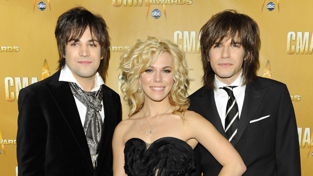 THE 44TH ANNUAL CMA AWARDS - RED CARPET ARRIVALS - "The 44th Annual CMA Awards" will be broadcast live from the Bridgestone Arena in Nashville, WEDNESDAY, NOVEMBER 10 (8:00-11:00 p.m., ET) on the ABC Television Network. (ABC/ANDREW WALKER)THE BAND PERRY