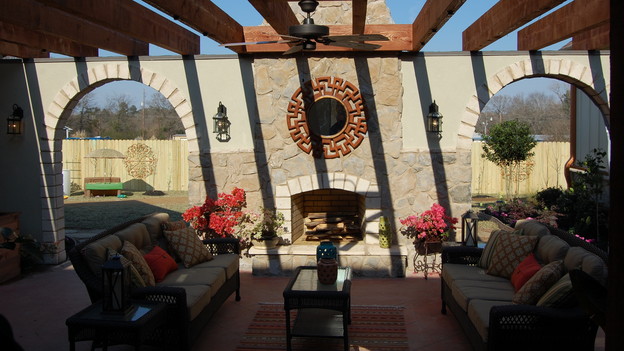EXTREME MAKEOVER HOME EDITION - "Carr Family," - Exterior, on "Extreme Makeover Home Edition," Sunday, May 2nd (8:00-9:00 p.m. ET/PT) on the ABC Television Network.