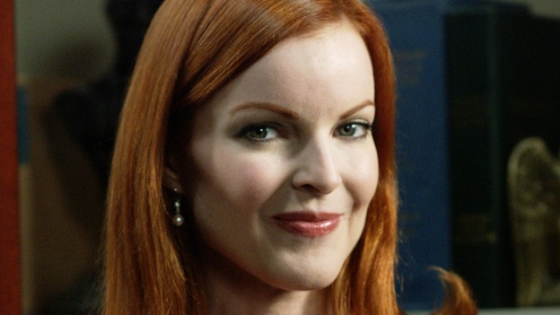 DESPERATE HOUSEWIVES - "AH, BUT UNDERNEATH" (ABC/RON TOM) MARCIA CROSS