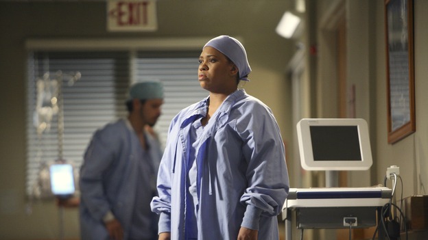 GREY'S ANATOMY - "Great Expectations" - While rumors of the Chief's departure spread among the hospital staff, Bailey proposes the creation of a free clinic, and a Seattle Grace doctor receives a proposal of a different sort, on "Grey's Anatomy," THURSDAY, JANUARY 25 (9:00-10:01 p.m., ET) on the ABC Television Network. (ABC/DANNY FELD)CHANDRA WILSON