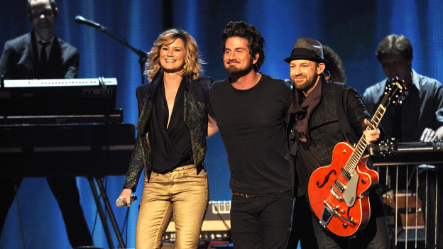THE 45th ANNUAL CMA AWARDS - THEATRE - "The 45th Annual CMA Awards" broadcast live on ABC from the Bridgestone Arena in Nashville on WEDNESDAY, NOVEMBER 9 (8:00-11:00 p.m., ET). (ABC/KATHERINE BOMBOY-THORNTON)SUGARLAND, MATT NATHANSON