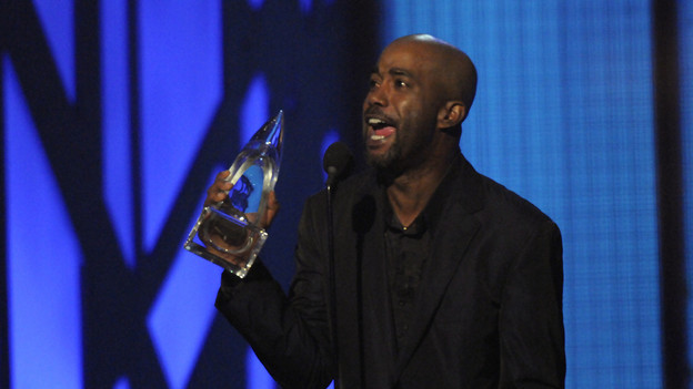 THE 43rd ANNUAL CMA AWARDS - THEATRE - "The 43rd Annual CMA Awards" broadcast live from the Sommet Center in Nashville, WEDNESDAY, NOVEMBER 11 (8:00-11:00 p.m., ET) on the ABC Television Network. (ABC/KATHERINE BOMBOY)DARIUS RUCKER